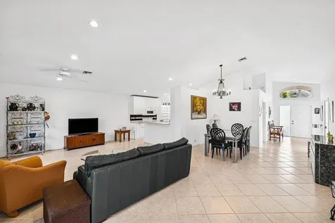 10551 Tropical Breeze Lane Boynton Beach FL 33437
