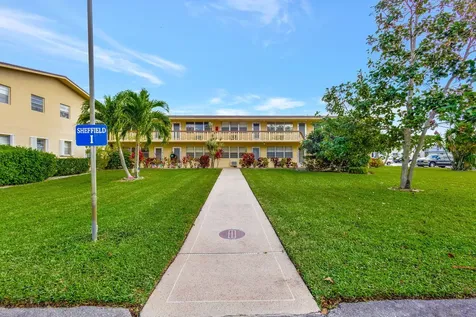 211 Sheffield I West Palm Beach FL 33417