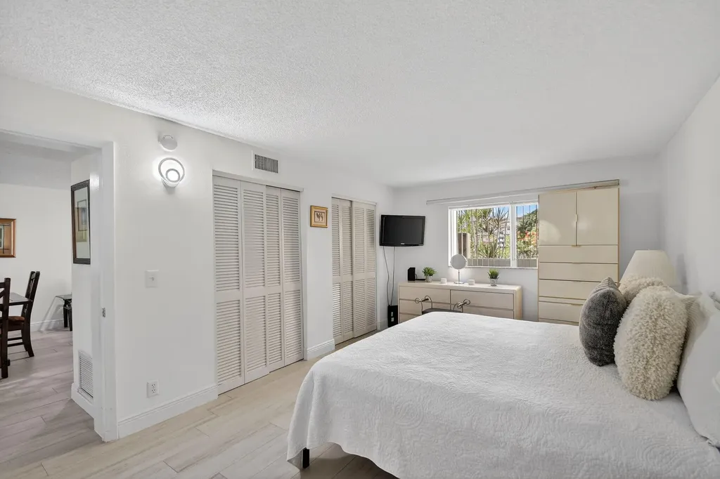 2615 NE 3rd Court Boynton Beach FL 33435
