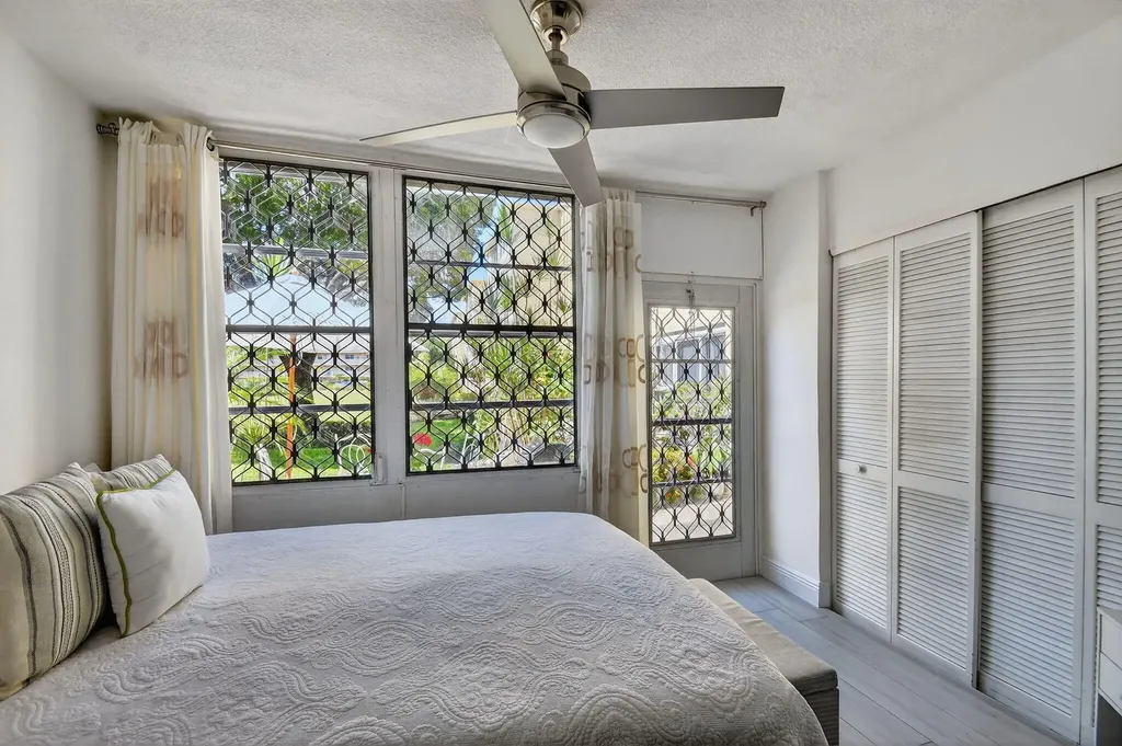 2615 NE 3rd Court Boynton Beach FL 33435