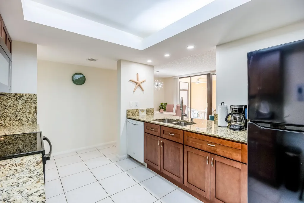 2255 Lindell Boulevard Delray Beach FL 33444