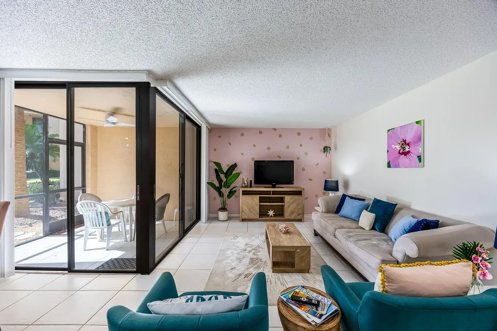 2255 Lindell Boulevard Delray Beach FL 33444
