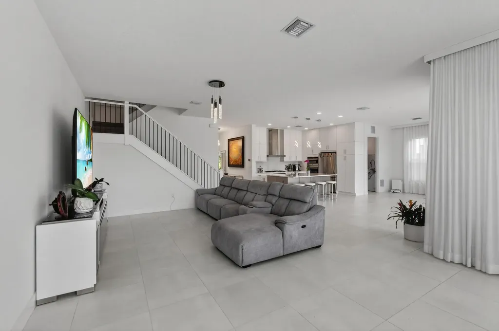 17222 Blue Bayou Drive Boca Raton FL 33496