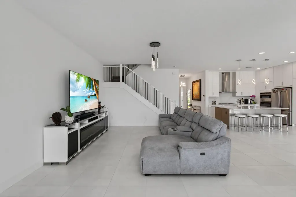 17222 Blue Bayou Drive Boca Raton FL 33496