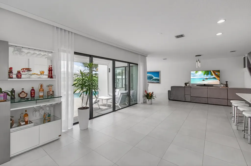 17222 Blue Bayou Drive Boca Raton FL 33496