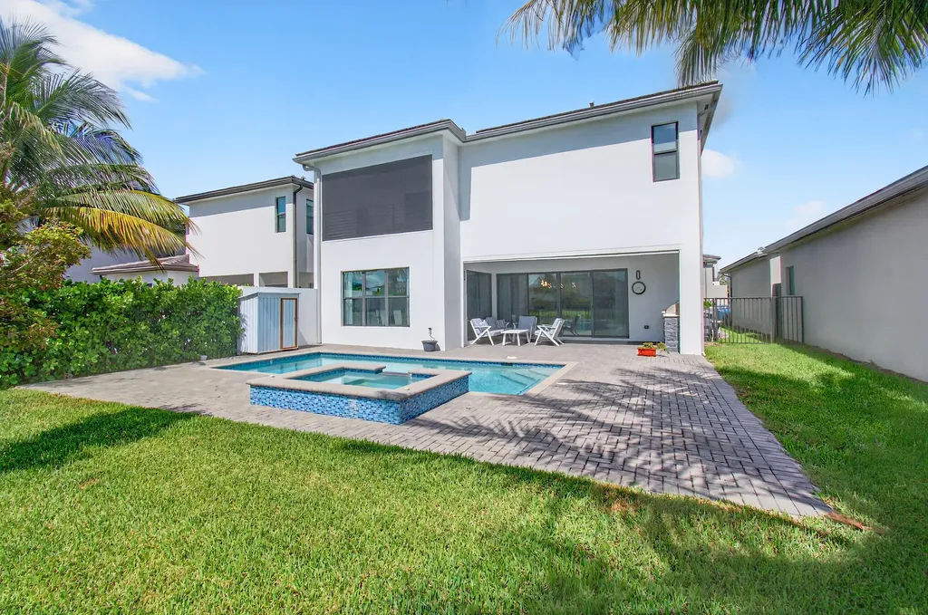 17222 Blue Bayou Drive Boca Raton FL 33496