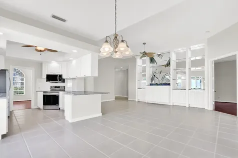 8851 Oldham Way Palm Beach Gardens FL 33412