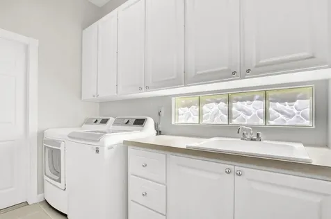 8851 Oldham Way Palm Beach Gardens FL 33412