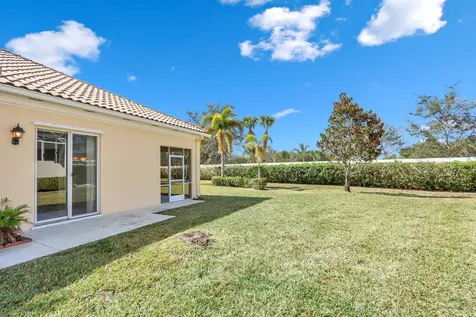 8851 Oldham Way Palm Beach Gardens FL 33412