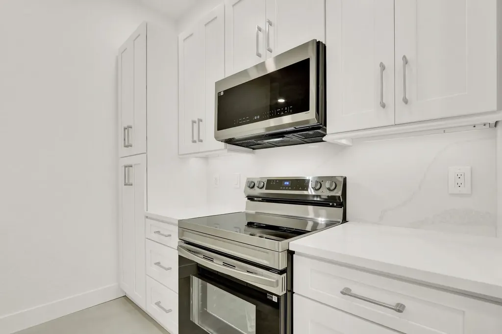 2601 NW 7th Street Boynton Beach FL 33426