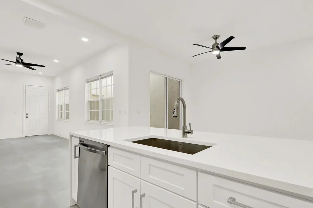 2601 NW 7th Street Boynton Beach FL 33426