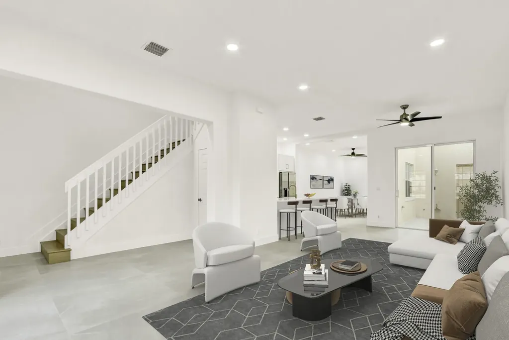 2601 NW 7th Street Boynton Beach FL 33426