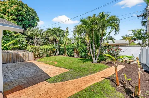 212 Dartmouth Drive Lake Worth Beach FL 33460