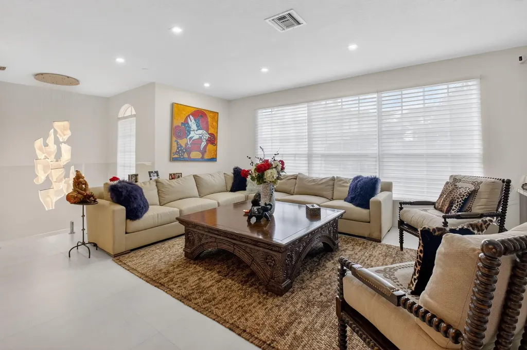 5530 NE Trieste Terrace Boca Raton FL 33487