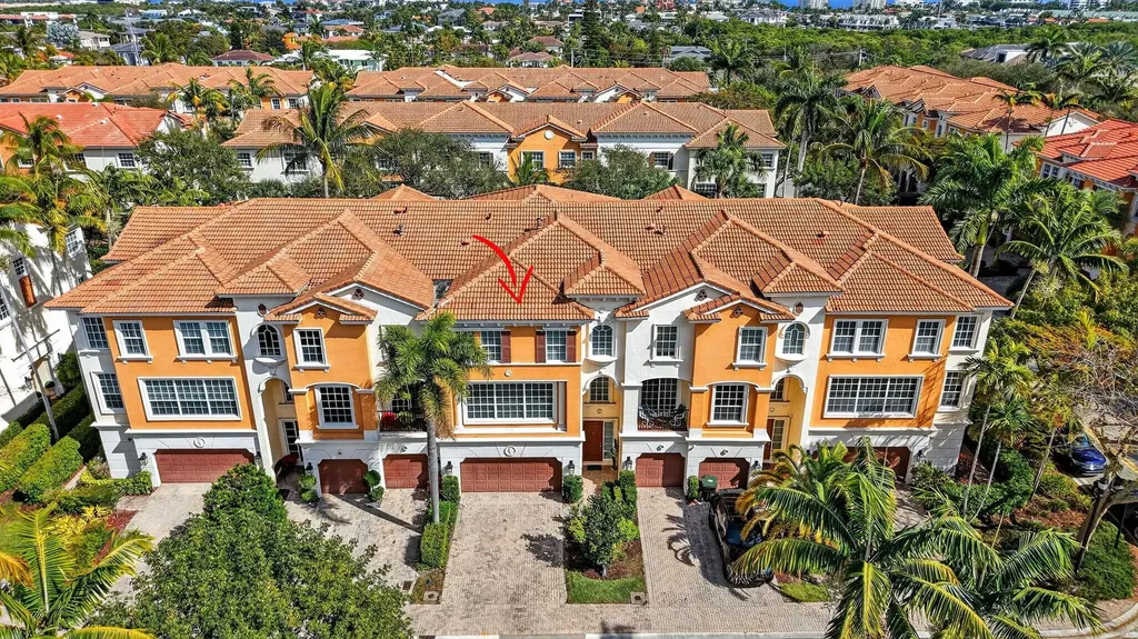 5530 NE Trieste Terrace Boca Raton FL 33487