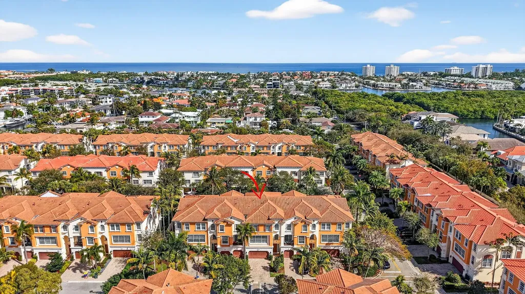 5530 NE Trieste Terrace Boca Raton FL 33487