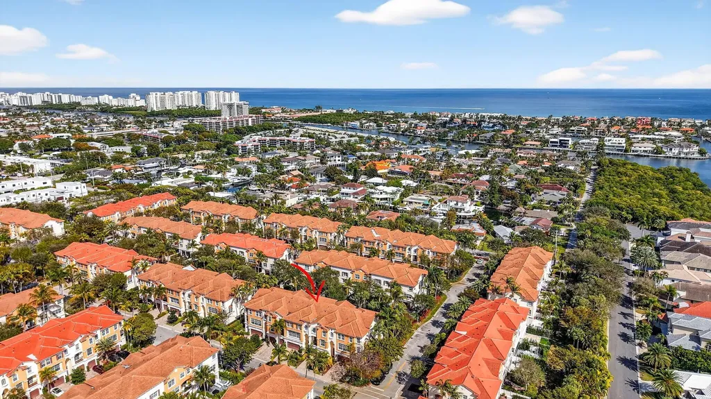 5530 NE Trieste Terrace Boca Raton FL 33487