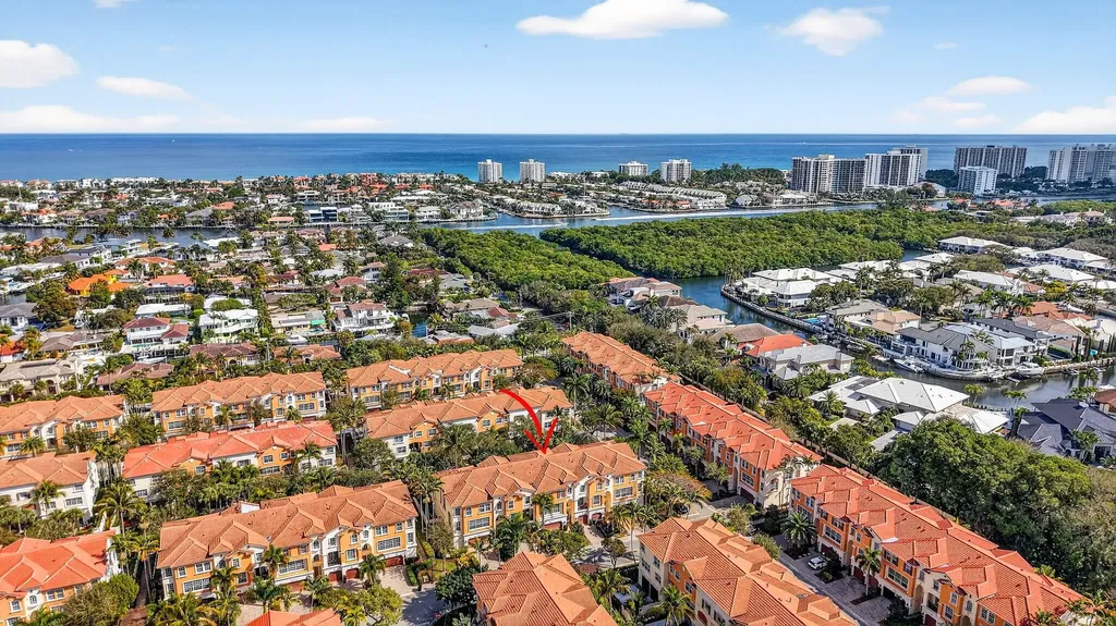 5530 NE Trieste Terrace Boca Raton FL 33487