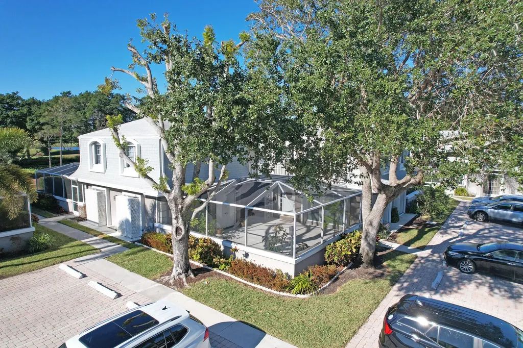 803 Vision Terrace Palm Beach Gardens FL 33418