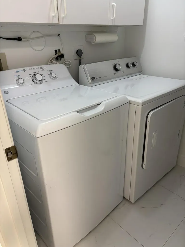 8065 Springtree Road Boca Raton FL 33496