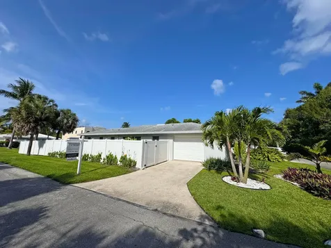 106 Periwinkle Drive Hypoluxo FL 33462