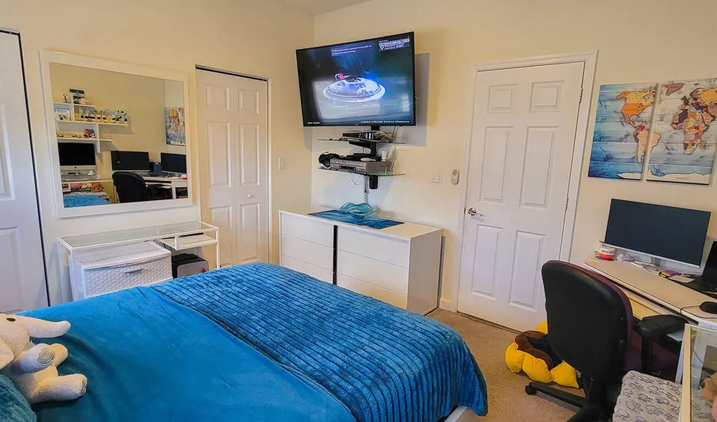 10902 W 33rd Way Hialeah FL 33018