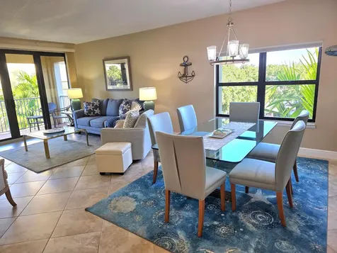 300 Uno Lago Drive Juno Beach FL 33408