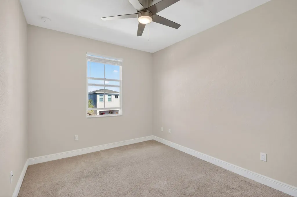 1609 NW Cataluna Circle Port St Lucie FL 34986