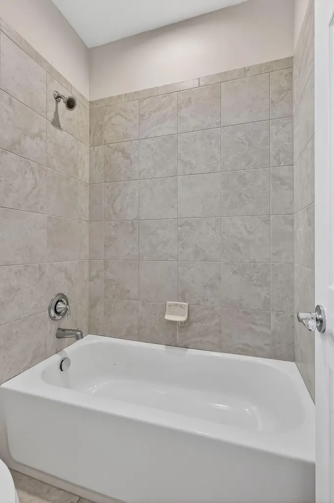 1609 NW Cataluna Circle Port St Lucie FL 34986