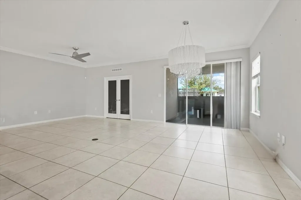 555 SW Halibut Avenue Port St Lucie FL 34953