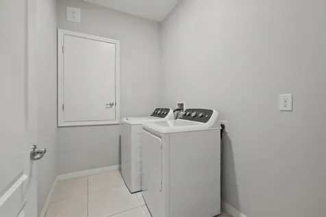 555 SW Halibut Avenue Port St Lucie FL 34953