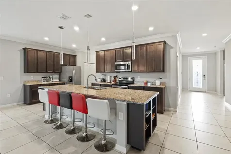 555 SW Halibut Avenue Port St Lucie FL 34953