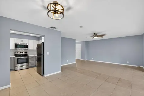 423 Pine Tree Court Atlantis FL 33462
