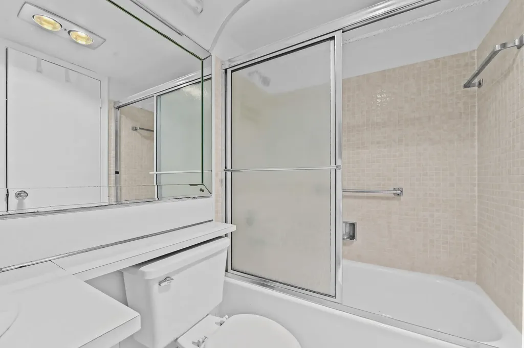 411 Durham Deerfield Beach FL 33442