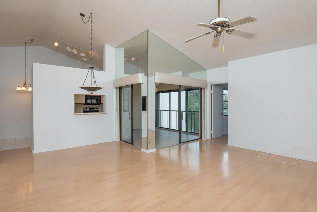 5829 Parkwalk Drive Boynton Beach FL 33472