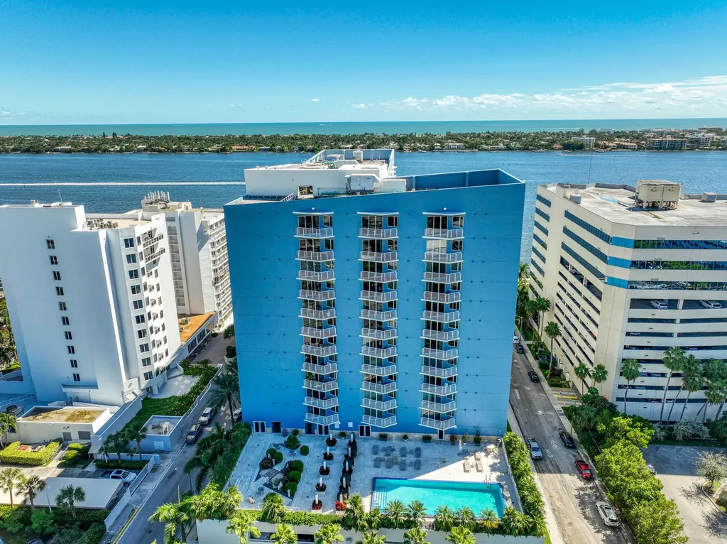 1551 N Flagler Drive West Palm Beach FL 33401