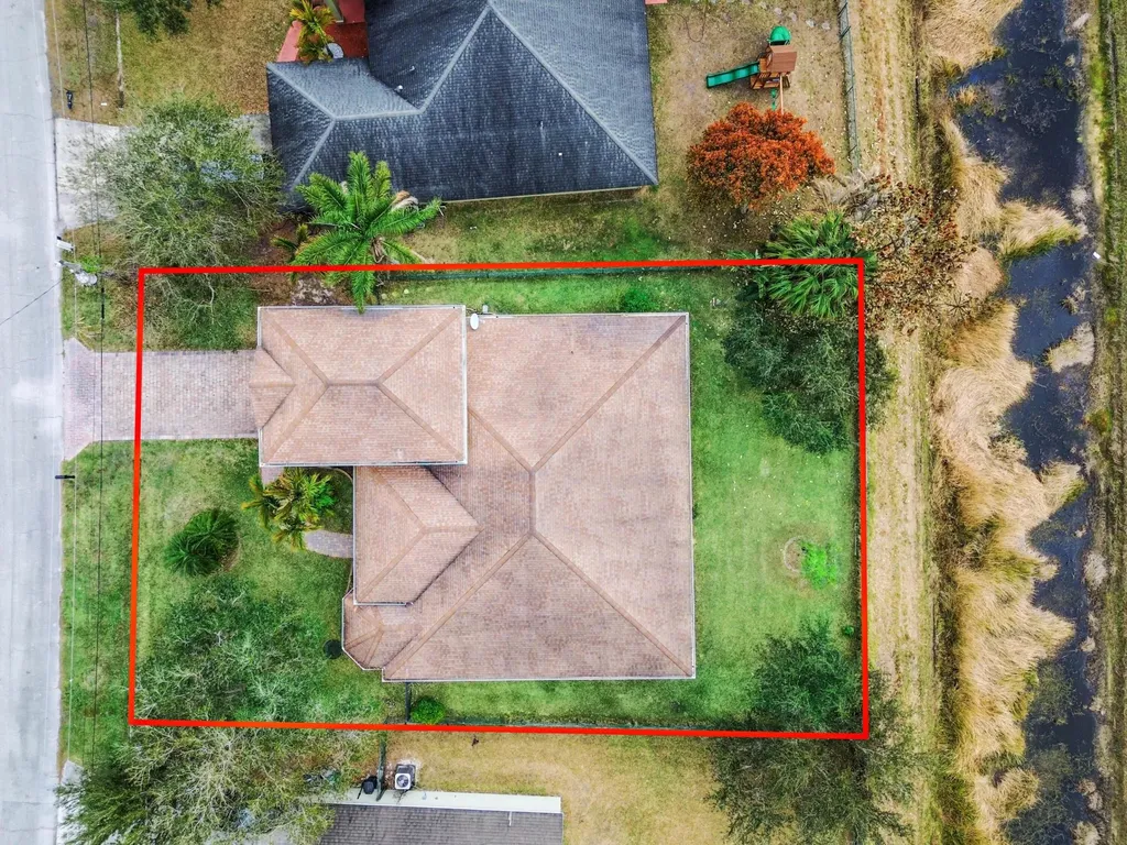 2334 SW Webster Lane Port St Lucie FL 34953