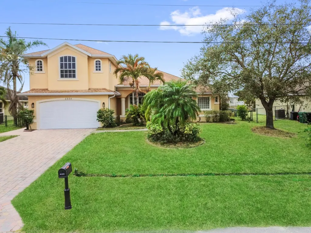 2334 SW Webster Lane Port St Lucie FL 34953