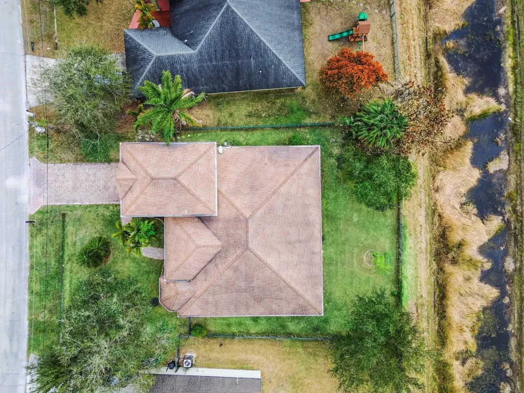 2334 SW Webster Lane Port St Lucie FL 34953