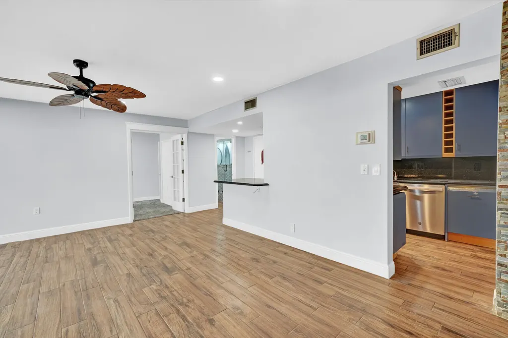 330 SE 20th Avenue Deerfield Beach FL 33441