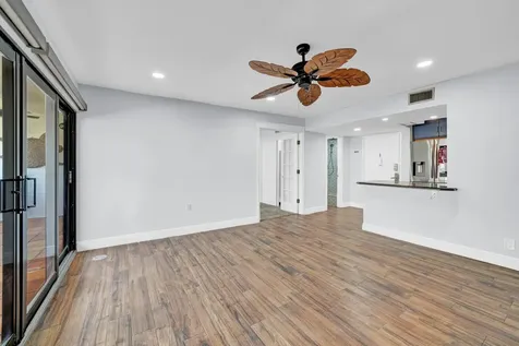 330 SE 20th Avenue Deerfield Beach FL 33441