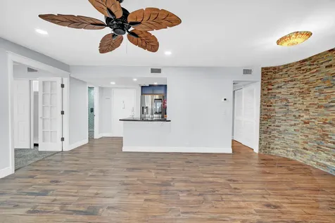 330 SE 20th Avenue Deerfield Beach FL 33441
