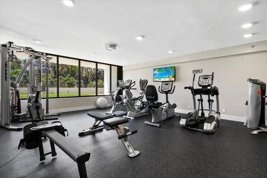 176 Helios Drive Jupiter FL 33477