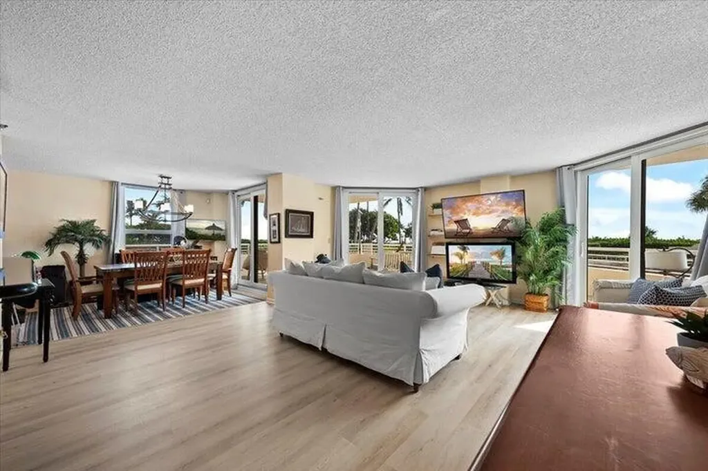 176 Helios Drive Jupiter FL 33477