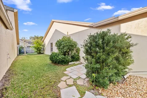 13011 Blue Lake Drive Wellington FL 33414