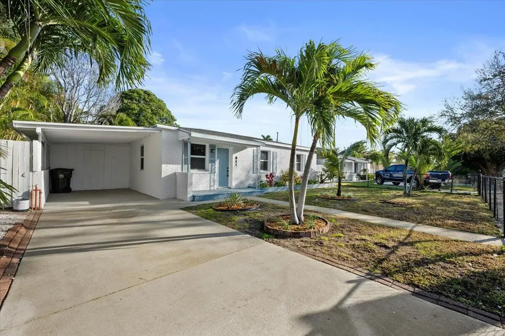 841 Highland Drive West Palm Beach FL 33405