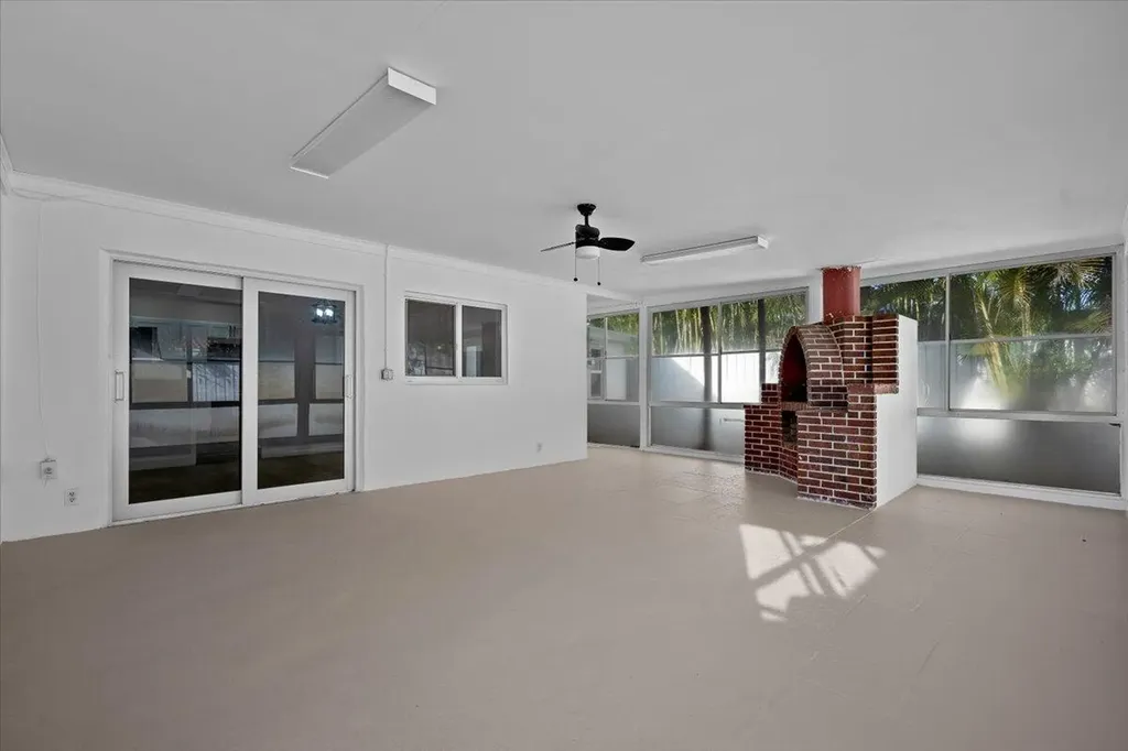 841 Highland Drive West Palm Beach FL 33405
