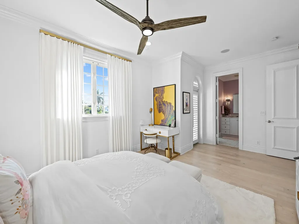 1025 Vista Del Mar Drive N Delray Beach FL 33483
