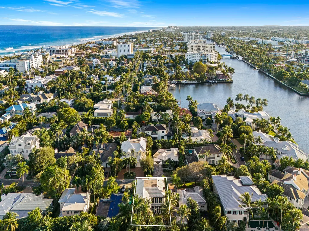 1025 Vista Del Mar Drive N Delray Beach FL 33483