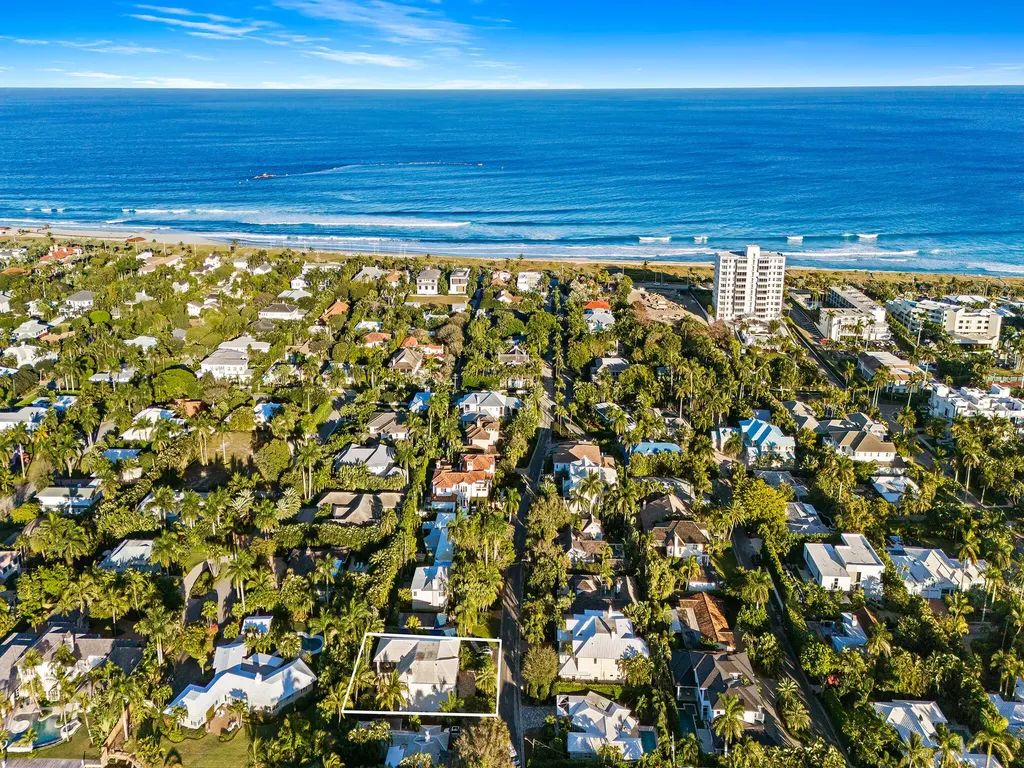1025 Vista Del Mar Drive N Delray Beach FL 33483